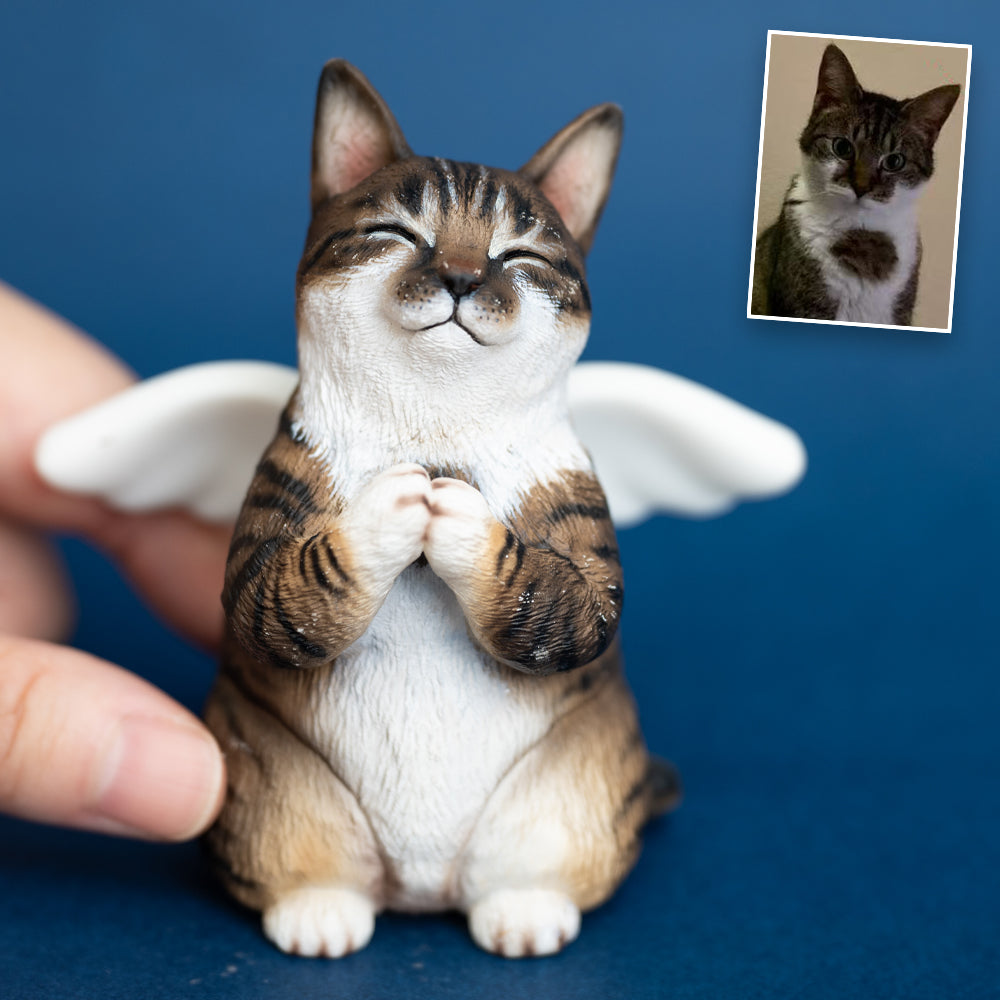 Blesskin Pet Figurine